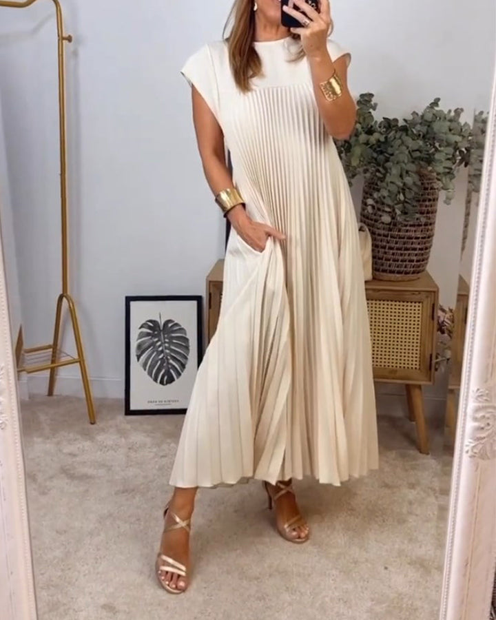 Women's Pleated Maxi Dress