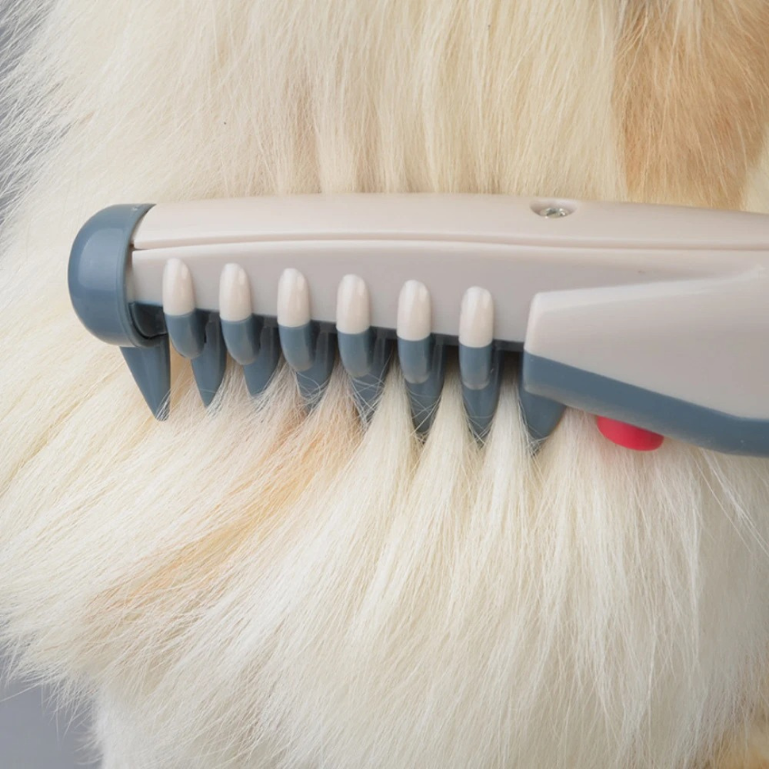 Cat being gently groomed with Fellona Knot-free Pet Trimmer. Tangle-free detangler for sensitive pet care.