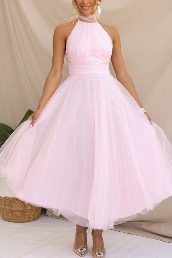 Women's elegant long gown, a stunning party dress for formal events and celebrations.