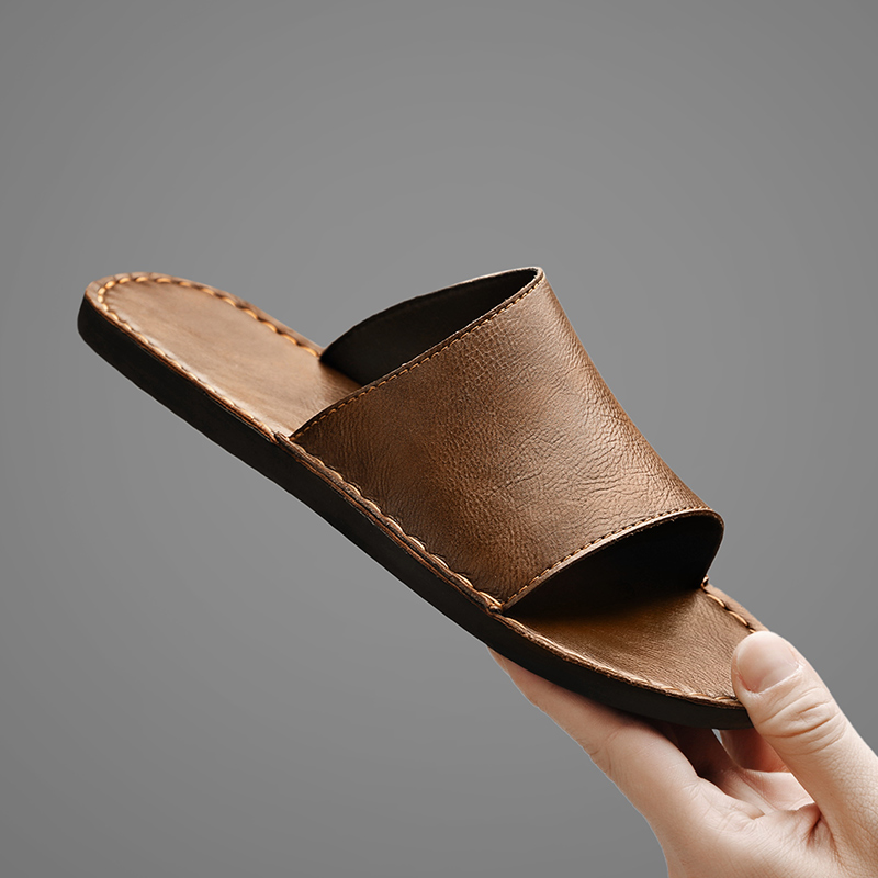 Men's single band slide sandals for effortless comfort and casual summer style.