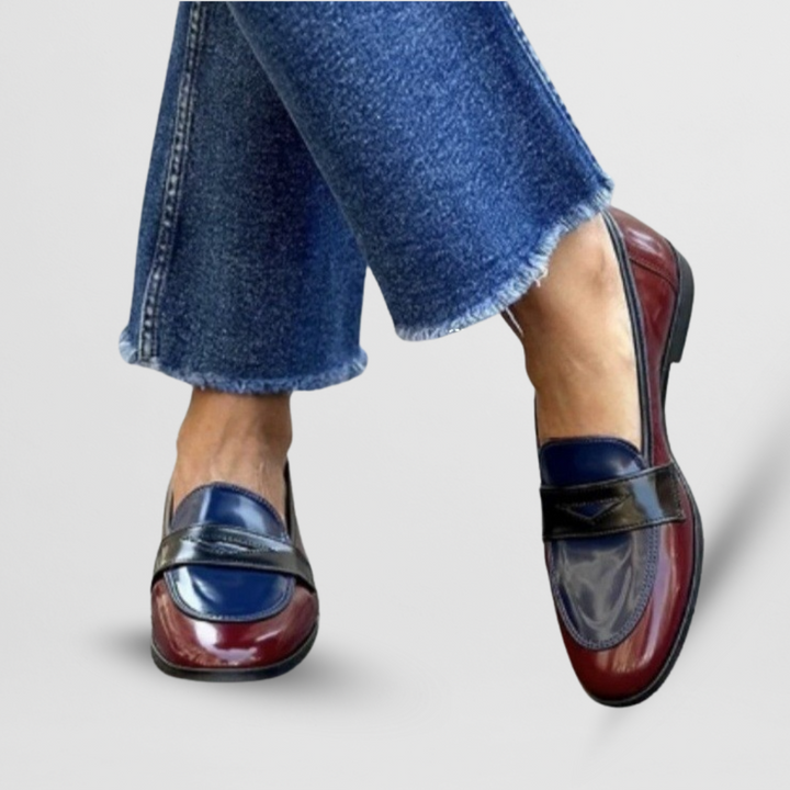 Stylish women's slip-on comfort loafers. Versatile moccasin flats, ideal for daily wear & smart casual outfits.