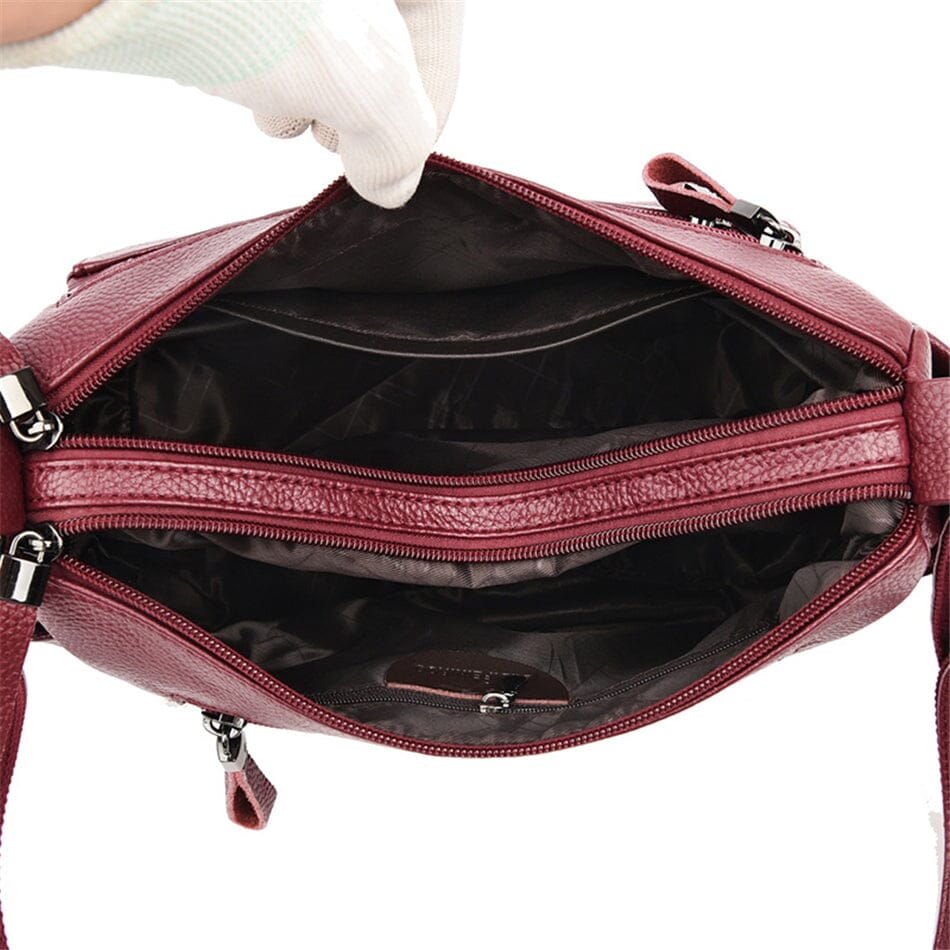 Durable genuine leather women's elegant handbag. Luxury tote bag, a practical yet fashionable accessory.