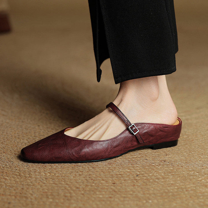 Comfortable and elegant women's leather mules, easy slip-on shoes