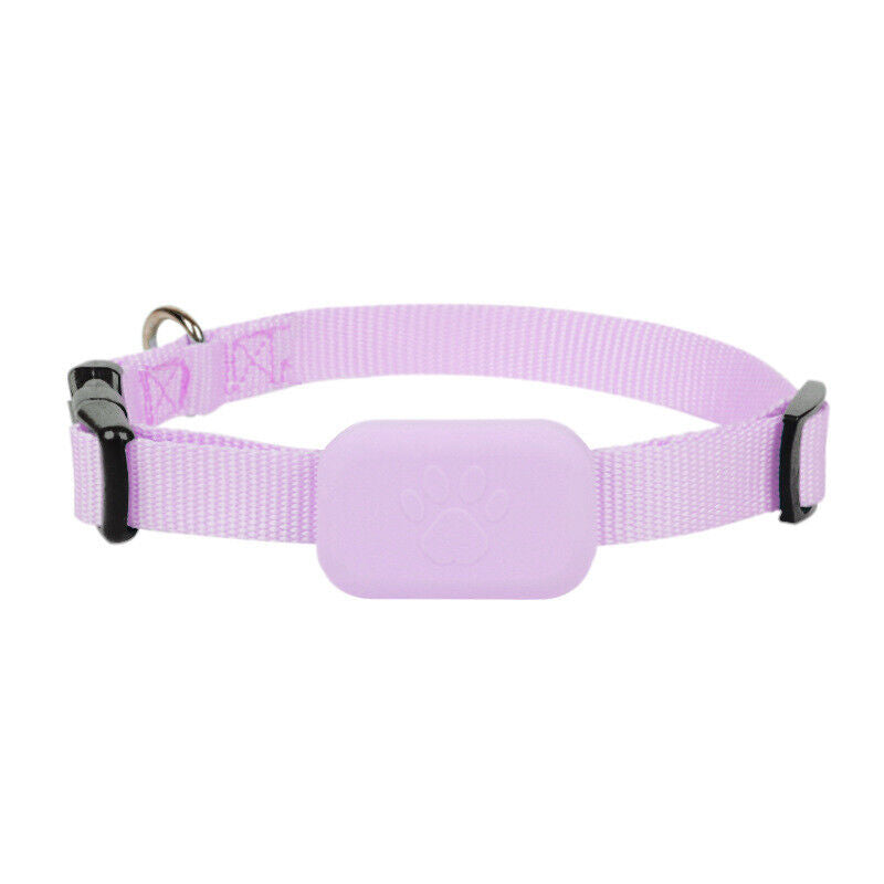 Advanced waterproof GPS pet tracker ensures real-time location and safety alerts for any animal, day or night.
