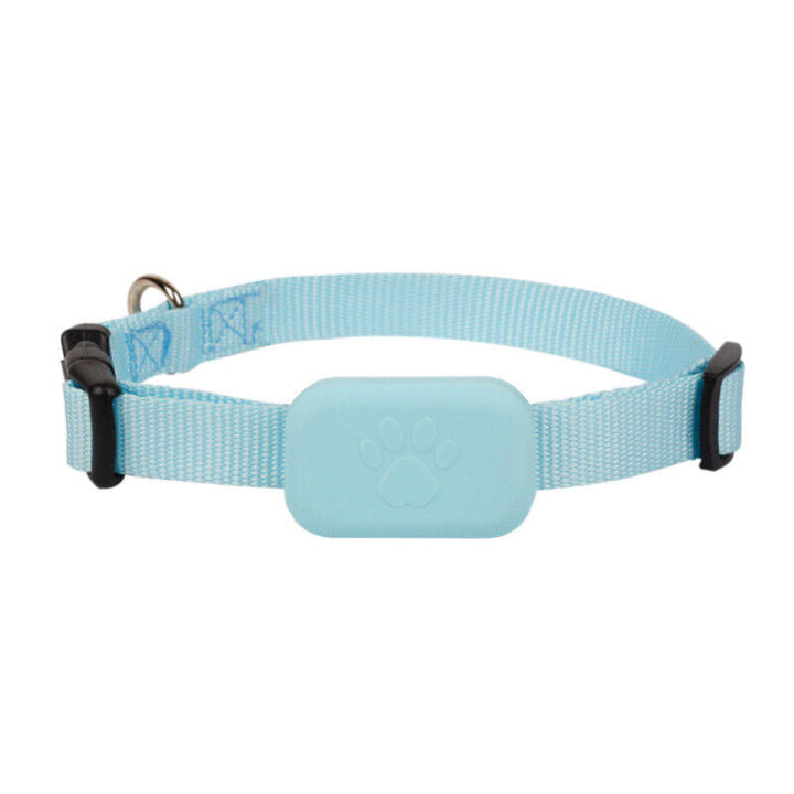 Durable waterproof GPS cat tracker for real-time location monitoring and instant safety alerts, keeping pets safe.
