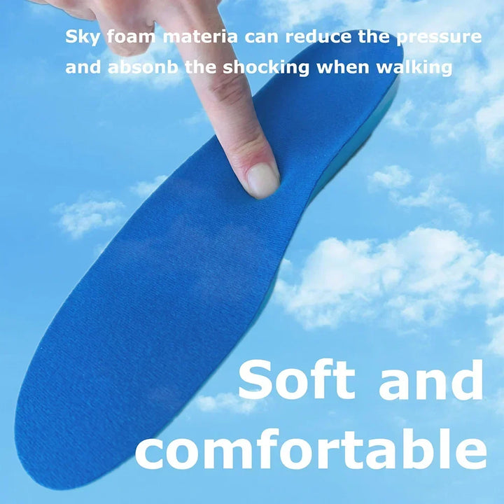 Unisex safety device: GPS tracking insoles. Smart shoe inserts for ultimate personal security.