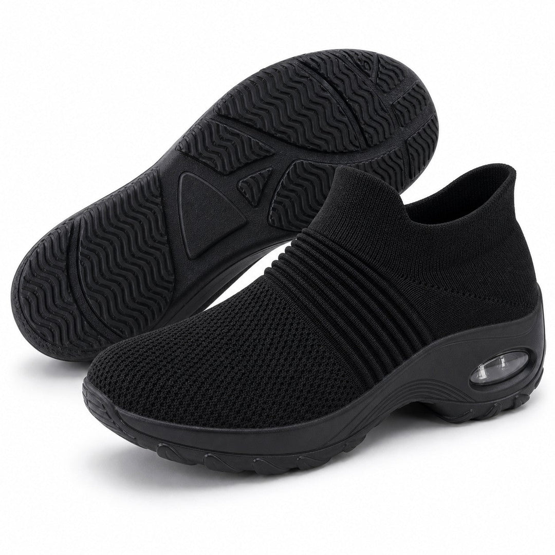 Slip-on women's walking shoes, Grace model, with flexible sole & orthopedic comfort.