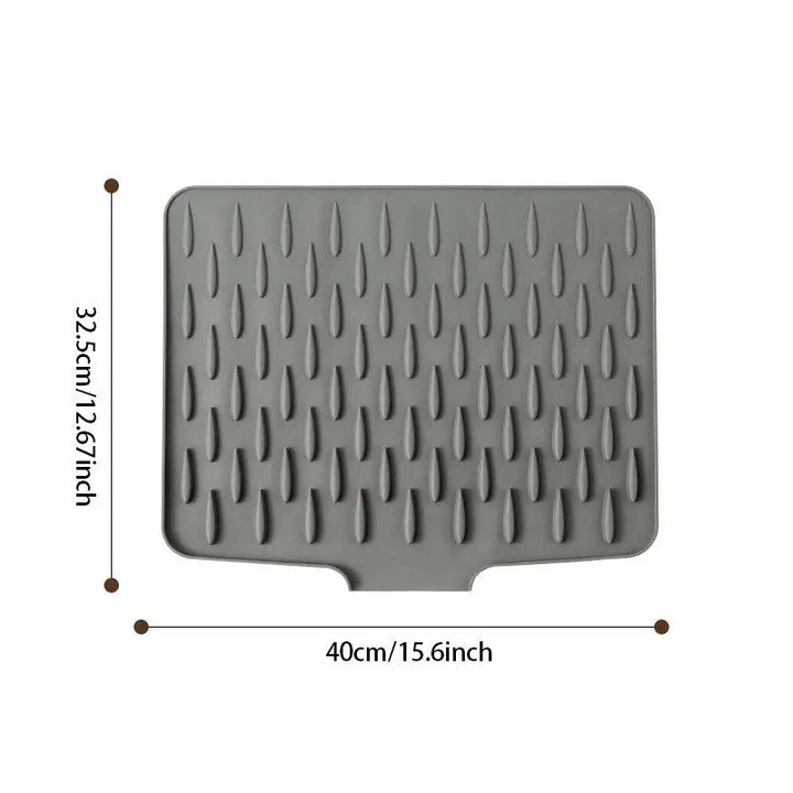 Durable silicone kitchen mat protects counters from water & heat. Non-slip surface ensures fast, hygienic dish drying.