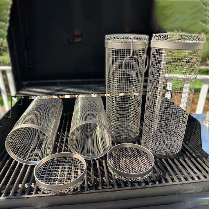 Achieve perfect, even cooking with this universal rotating stainless steel grill basket. Great for vegetables on the BBQ.