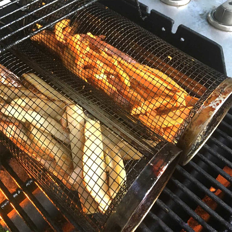 Effortless even cooking with this rotating stainless steel grill basket. A must-have BBQ tool for vegetables & meats.