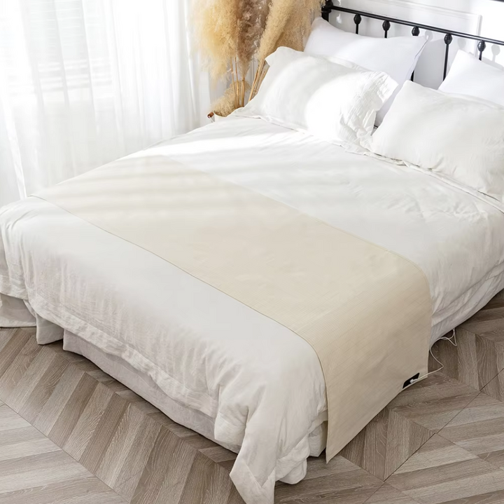 Pain relief grounding bed mat. Anti-inflammatory earthing mat promotes restorative sleep & holistic wellness.