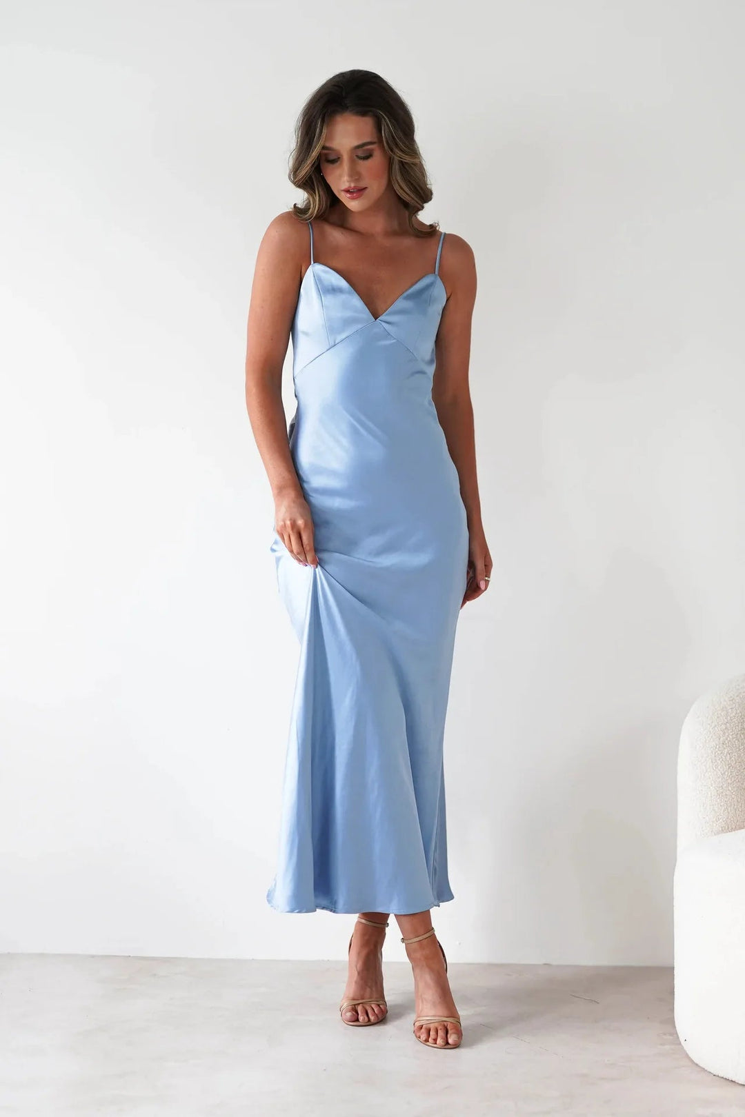 Chic V-neck midi dress for women. Versatile formal wear, great for special occasions & evening events.