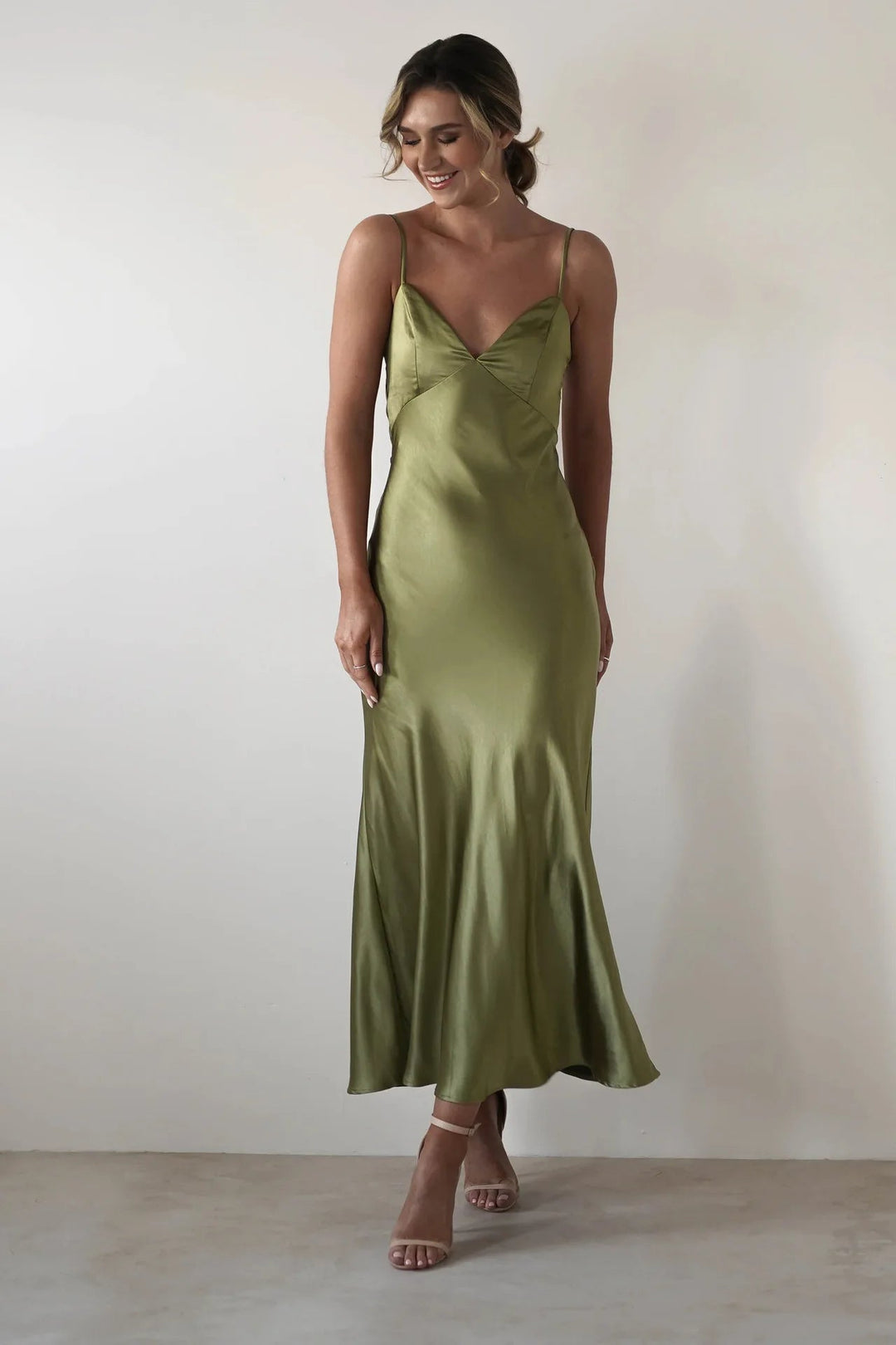 Stunning V-neck midi dress for women. Graceful formal dress, ideal for wedding guests & cocktail wear.