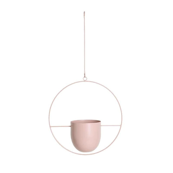 Versatile modern metal hanging planter pot. Enhances both indoor & outdoor garden decor with sleek style.