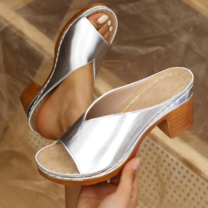 Stylish women's block heel sandals, orthopaedic design, perfect casual summer footwear with support.
