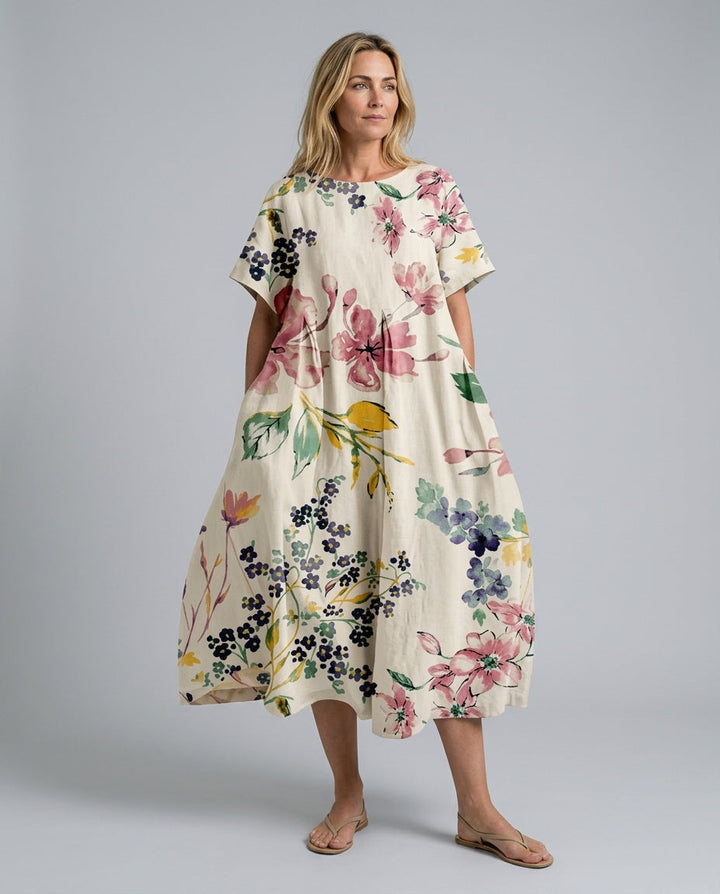 Women's summer floral print boho maxi dress, elegant and flowy, perfect for vacation or casual outings.