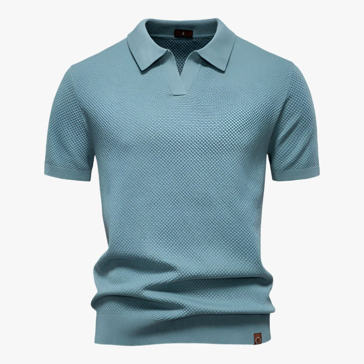 Comfortable men's short sleeve V-neck casual top, perfect for everyday style.
