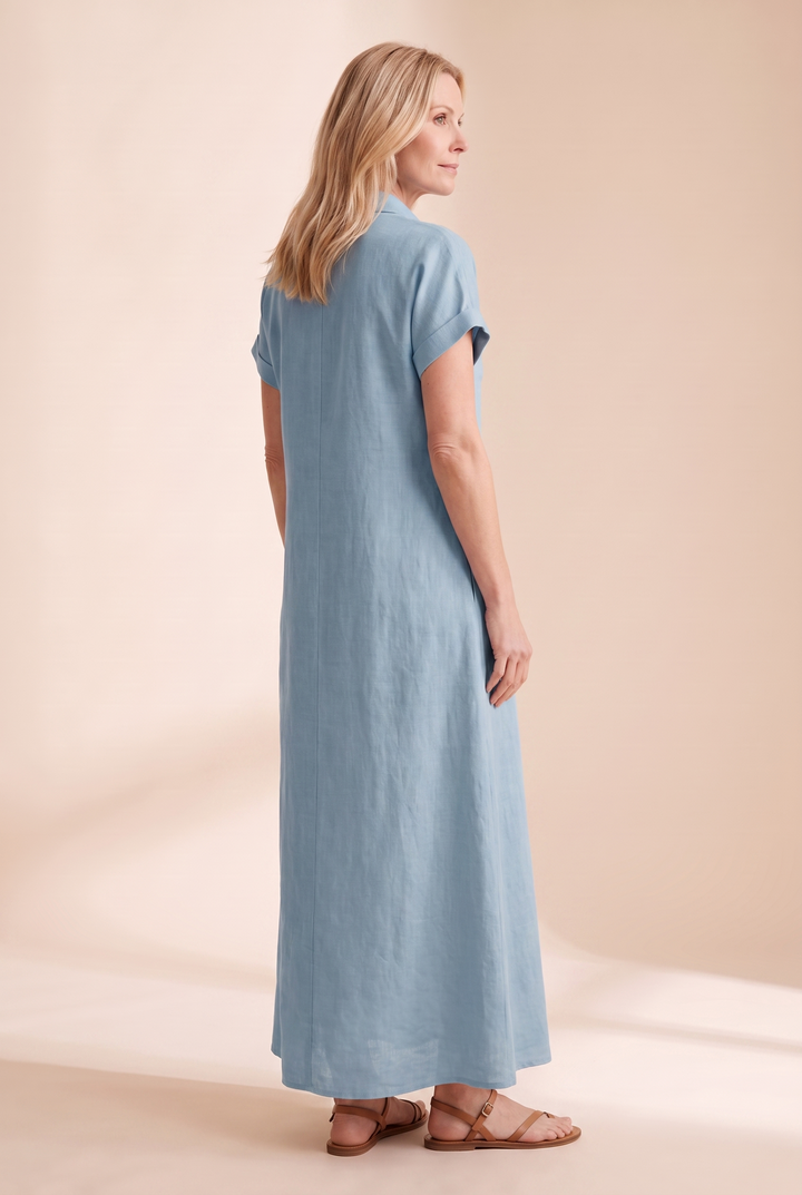 Women's collared button-front maxi dress with short sleeves, offering a relaxed and stylish look.