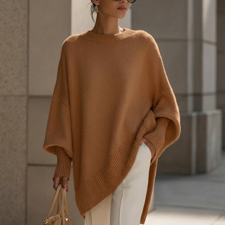 Stylish women's cozy pullover for effortless everyday style. Versatile for layering in fall.