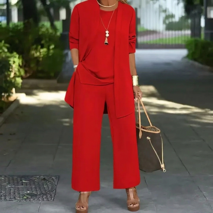 Fashionable women's 3-piece set: elegant cardigan, vest top, and wide leg pants for a sophisticated look.