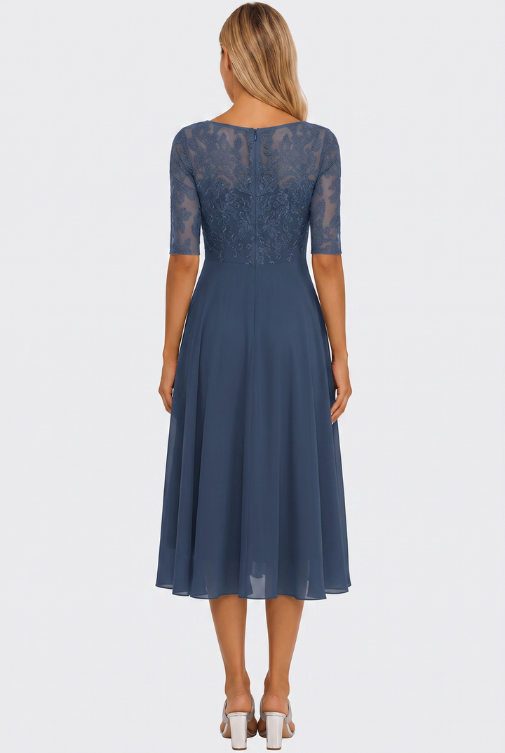 Casual A-line midi dress for women, three-quarter sleeves, comfortable & versatile for any occasion.