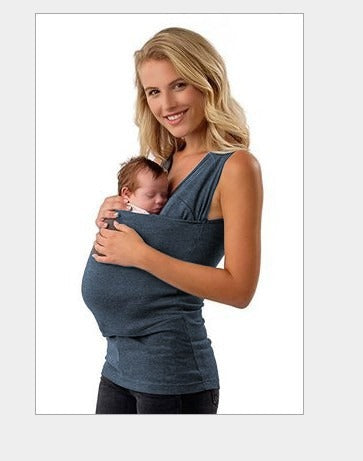 Unisex babywearing T-shirt for effortless, comfortable baby carrying. Essential hands-free parenting gear.