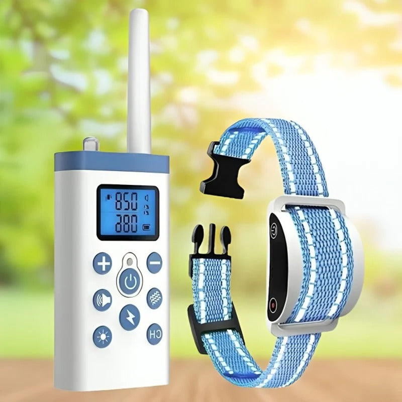 Adjustable cat training collar with sound & vibration feedback for gentle behavior correction. Rechargeable & reflective.