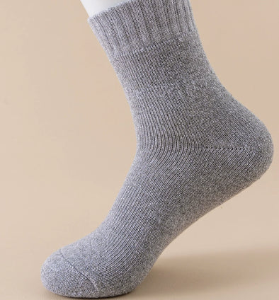 Close-up of 3-pack men's thermal winter socks, mid-length, showing texture & warmth. Essential cold weather footwear.