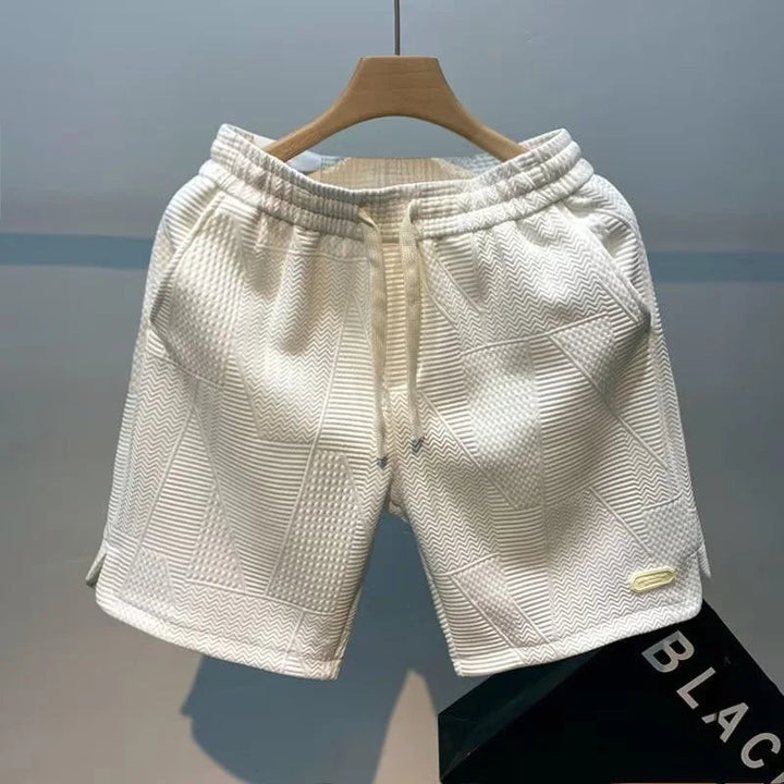 Comfortable men's quick-dry summer shorts, ideal for warm weather activities.