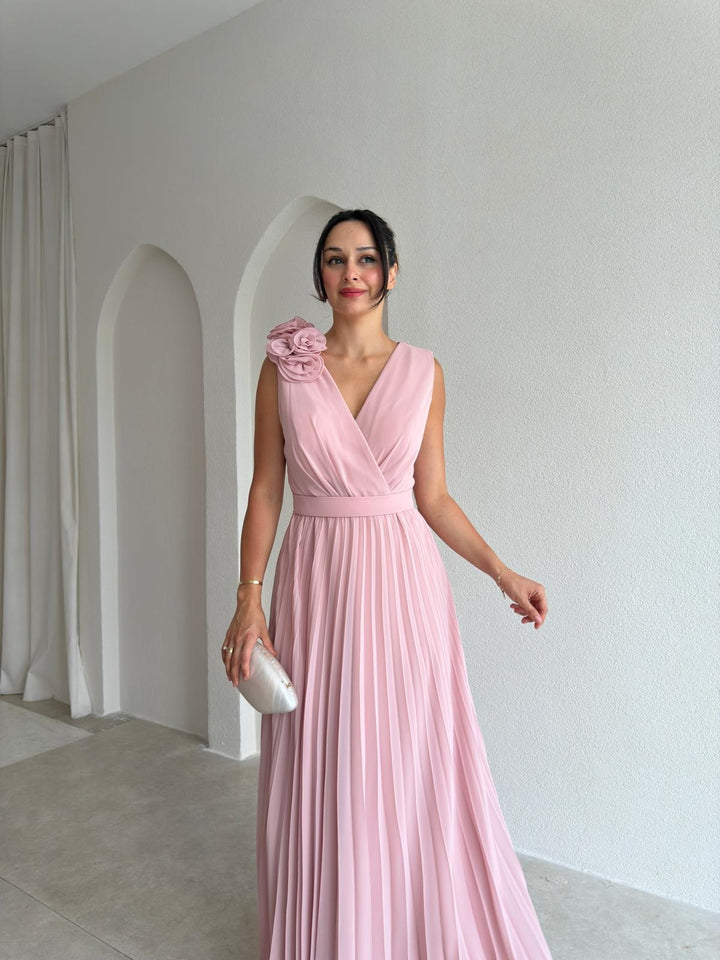 Chic women's formal party dress: v-neck, empire waist, pleated, and stunning floral appliqué. Special occasion ready.
