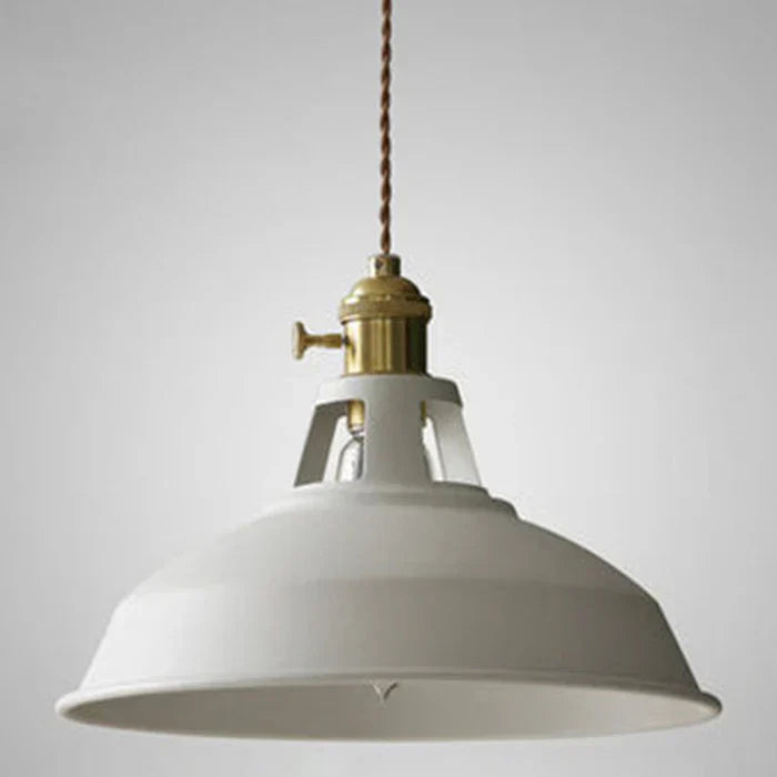 Enhance your dining room with this dark metal retro hanging lamp.