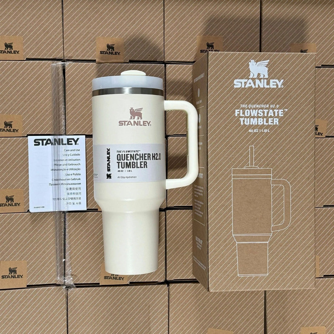 Reusable 40oz travel tumbler, leak-proof design with a convenient handle and straw.