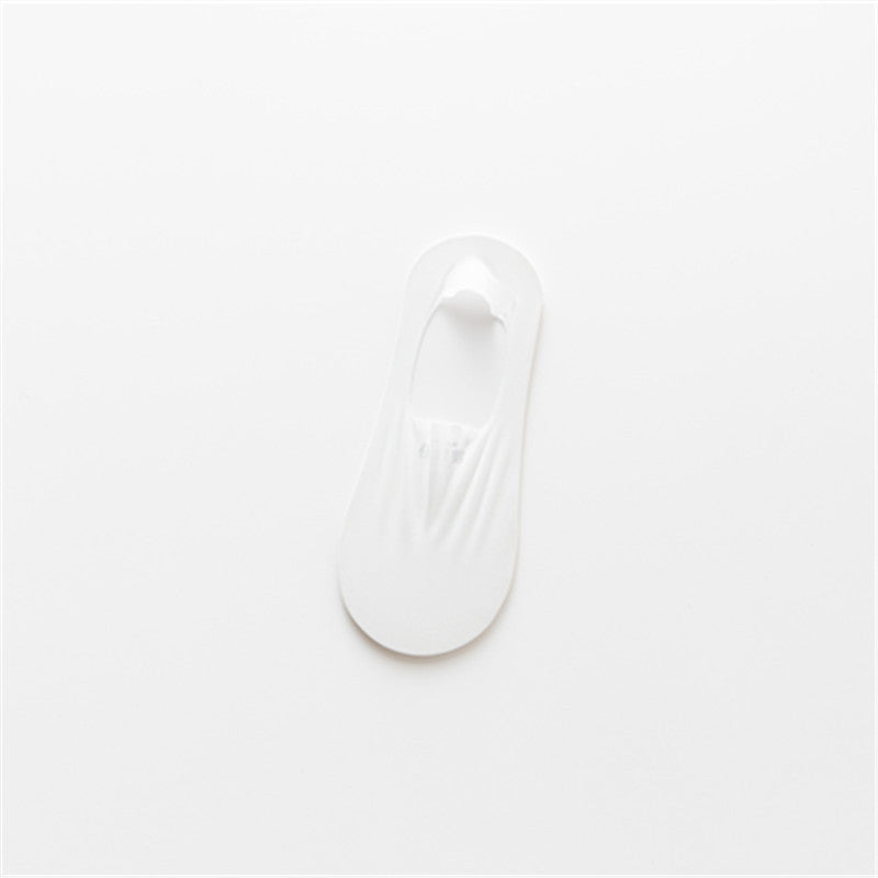 Unisex 3-pack invisible no-show socks, breathable & anti-slip for flats & sneakers, ultimate foot comfort.