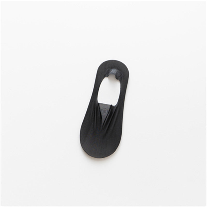 Low-cut breathable no-show socks for everyday wear, perfect invisible comfort with sneakers & flats.
