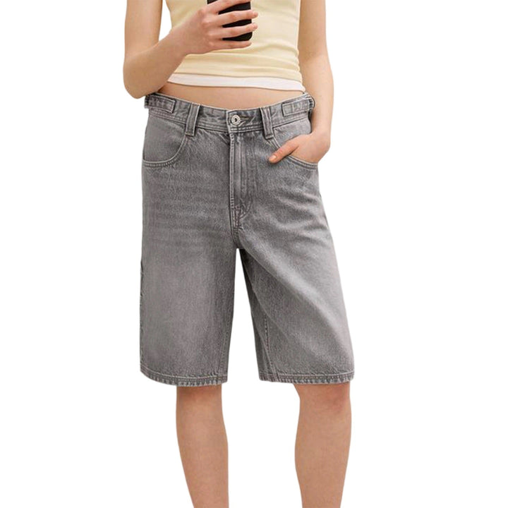 Women's high-waisted relaxed fit denim shorts, perfect for casual summer style and everyday wear.