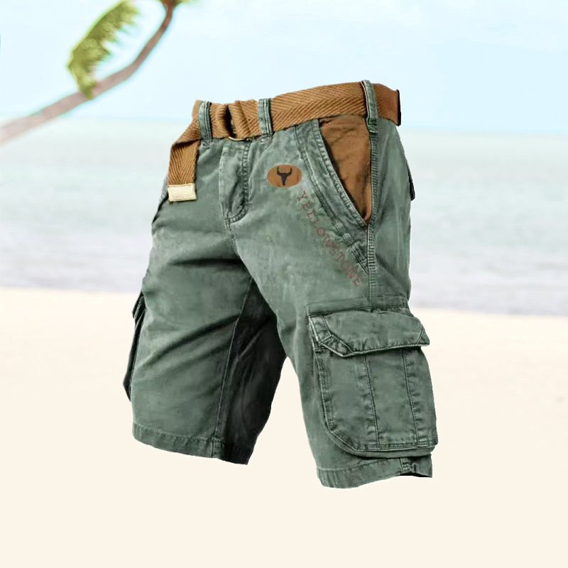 Stylish men's relaxed-fit cargo shorts, a versatile choice for casual & outdoor adventures. Multiple utility pockets.