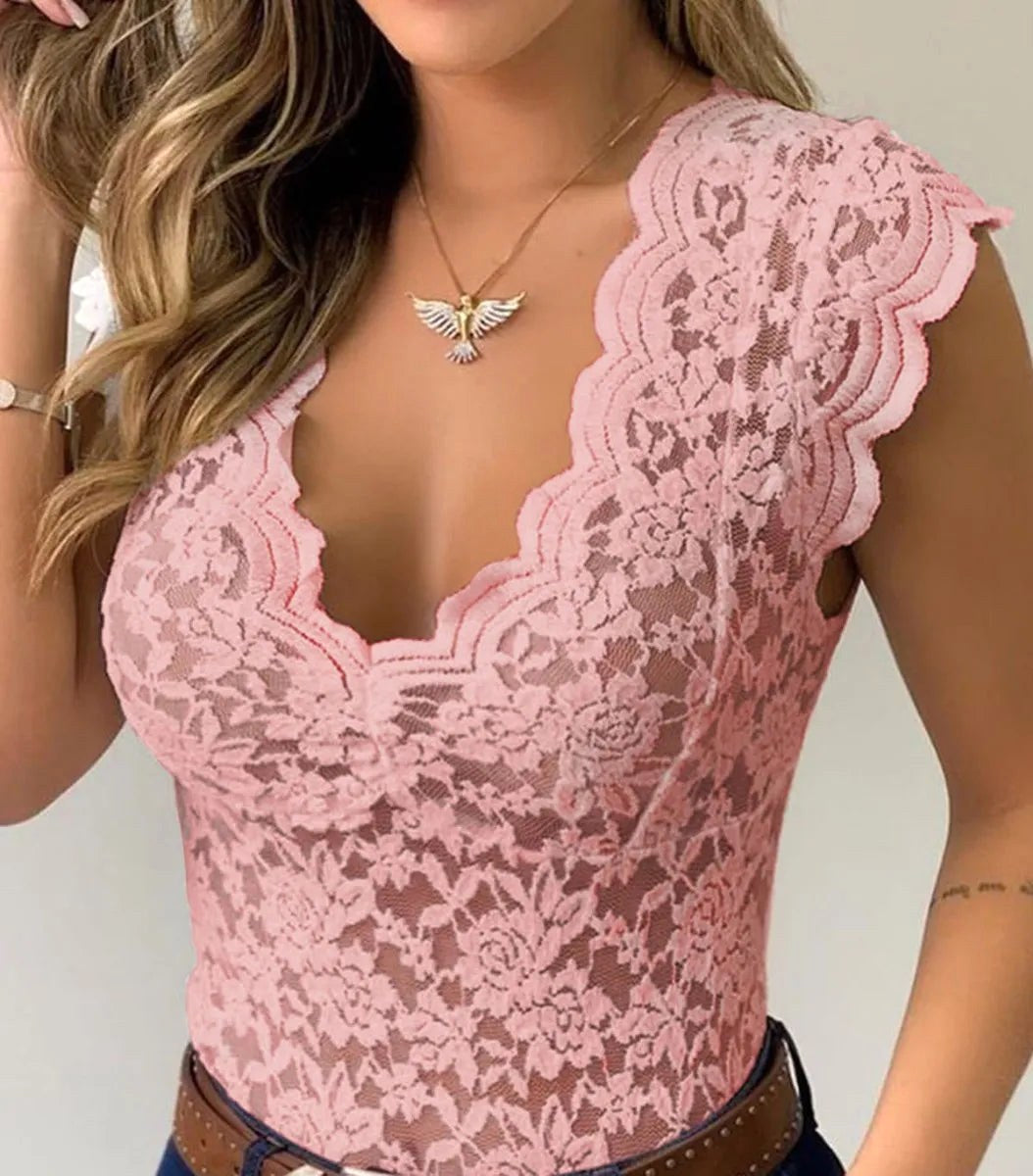 Chic women's fitted V-neck blouse, short sleeves for a sophisticated silhouette.