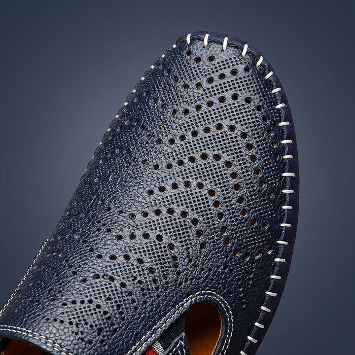 Breathable men's pool slides, perfect beach wear & casual footwear for summer vacations.