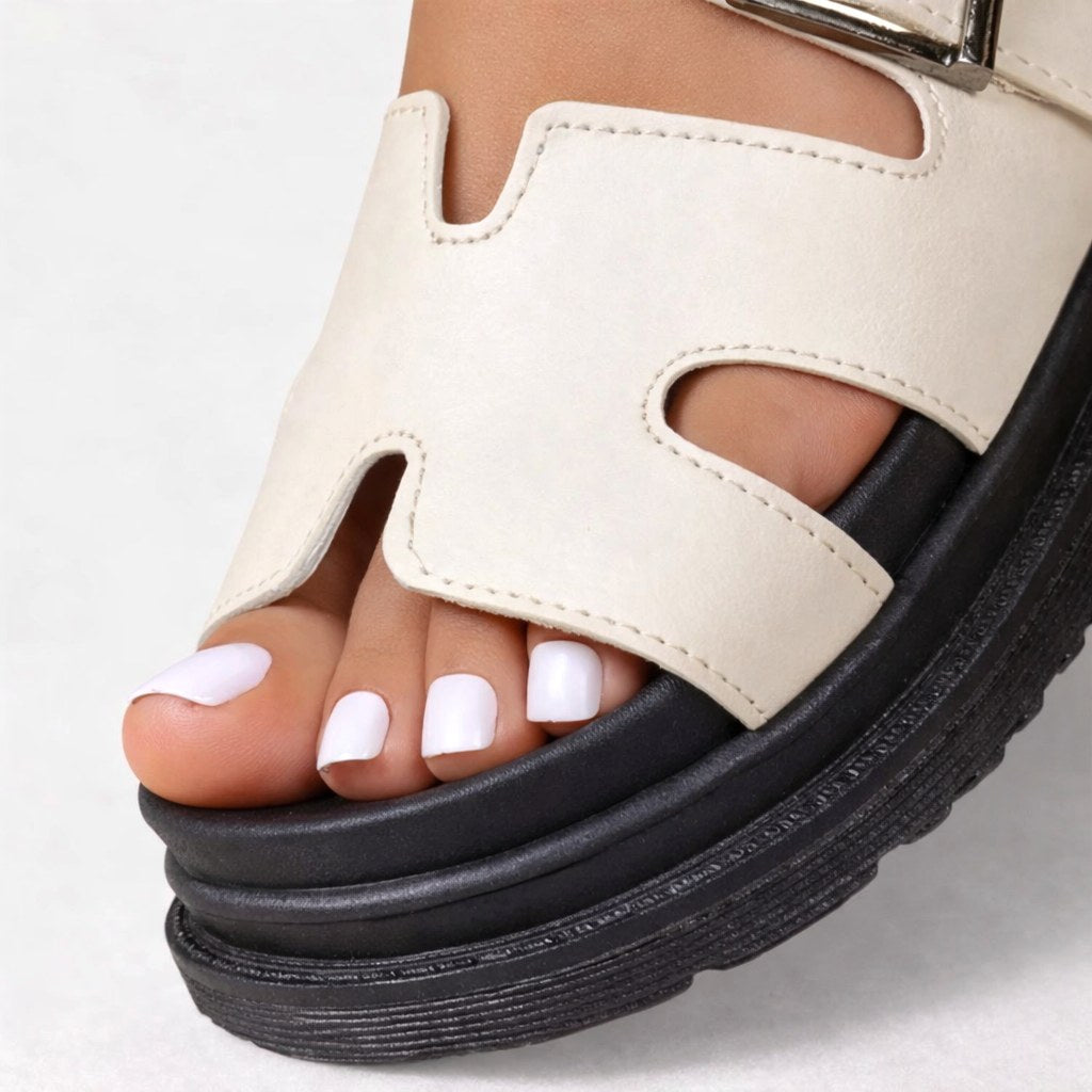 Women's everyday comfort sandals, featuring strong arch support & easy slip-on design for daily use.