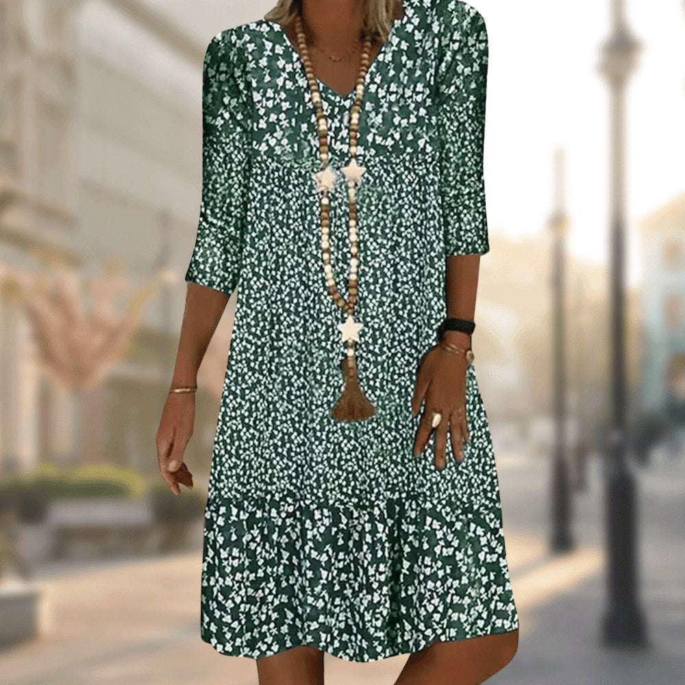 Versatile women's tailored day dress. Comfortable & chic office wear, perfect for a professional look.