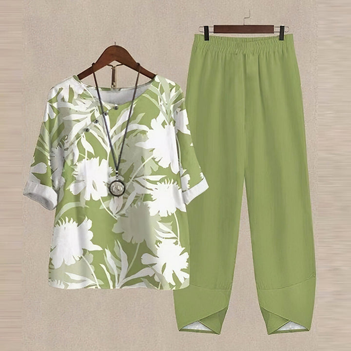 Detailed view of the intricate floral print on the comfortable women's harem trousers lounge set.