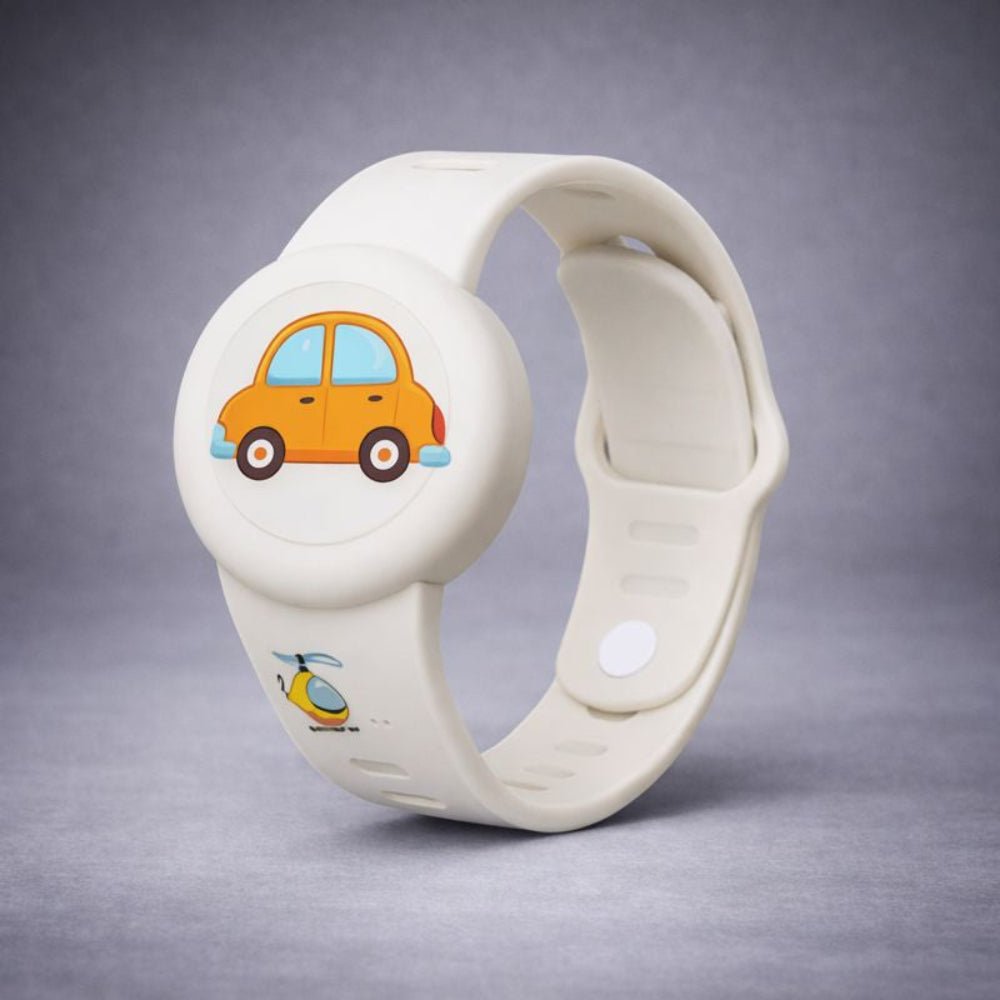 Wearable children's GPS tracker helps parents monitor kids' location for school, travel, and outdoor safety.