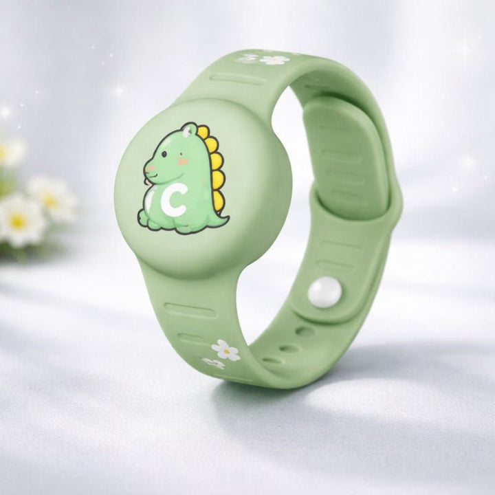 Smart children's GPS tracker bracelet with a comfortable silicone band for accurate location and child safety.
