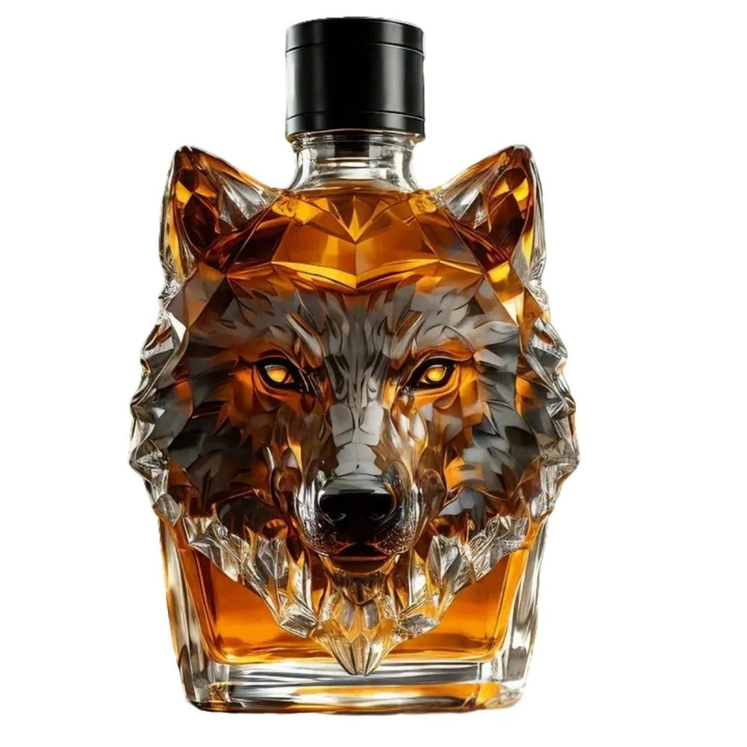 Premium whiskey decanter featuring an intricate wolf head stopper. Essential luxury barware for bourbon & scotch enthusiasts.