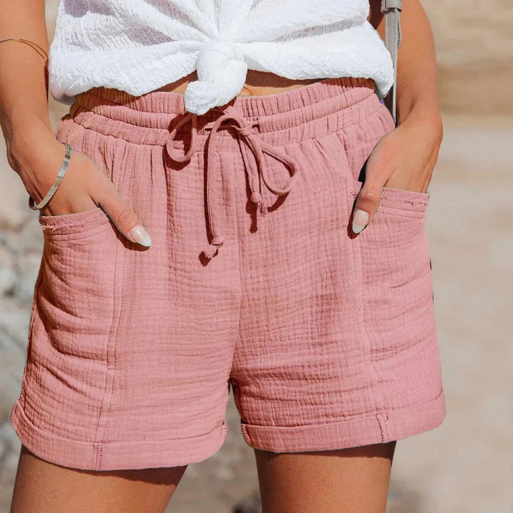 Stylish women's lightweight summer shorts, featuring a relaxed fit and elastic waist for ultimate comfort. [[lstfy-media:2]]
