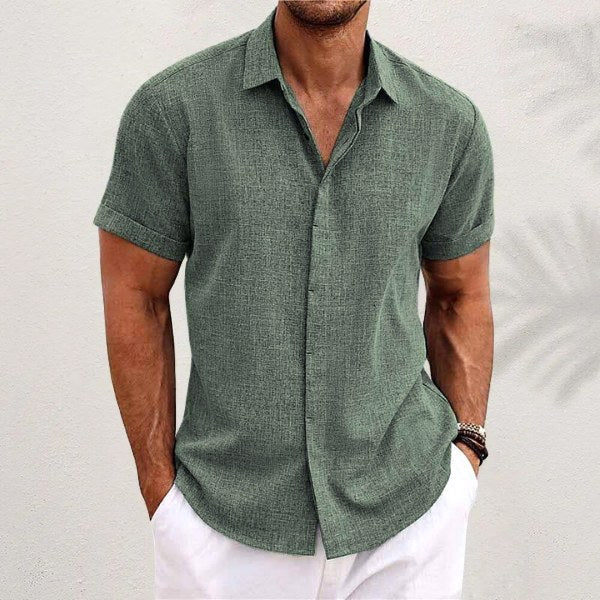 Men's classic collared button-down shirt in a relaxed fit, perfect for casual everyday style.