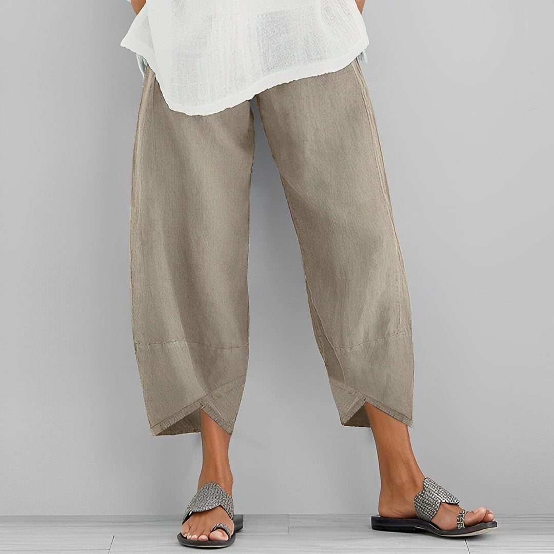 Women's relaxed wide leg cropped pants in a flowy fabric, perfect for comfortable everyday wear or chic summer style.