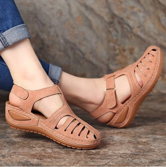 Casual summer wedge sandals for women, featuring orthopedic support and a closed toe design.