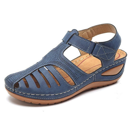 Versatile women's closed toe wedge sandals, perfect for casual or elegant looks with orthopedic comfort.