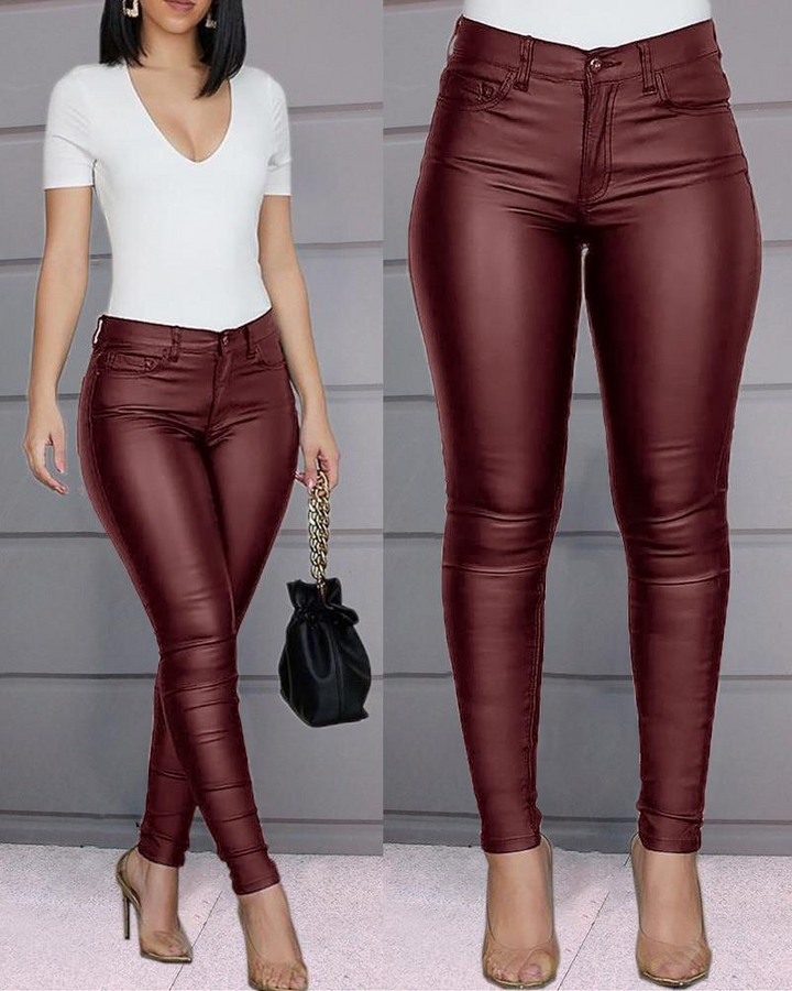 Versatile women's high waist stretch leather pants, slim fit, ideal for a modern autumn look.